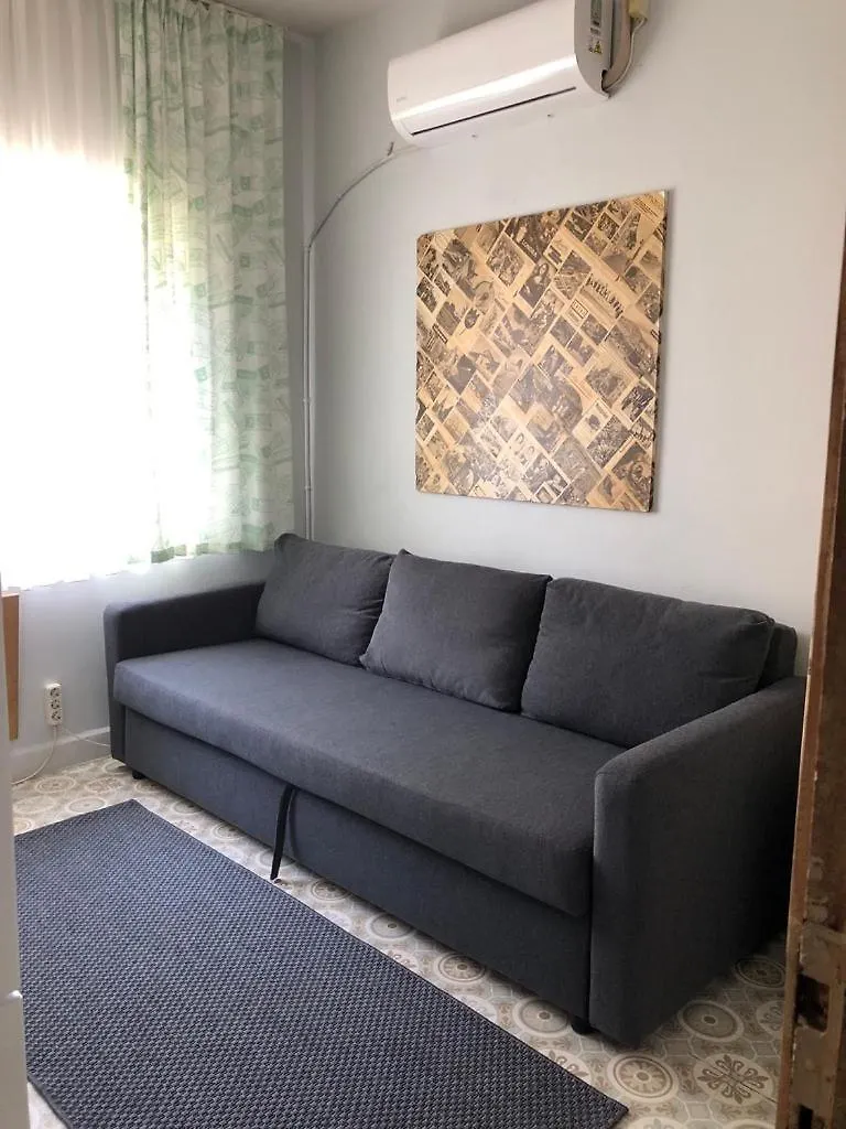 Antalya Kaleici Studio Uygun Fiyat Mutfakli Daire