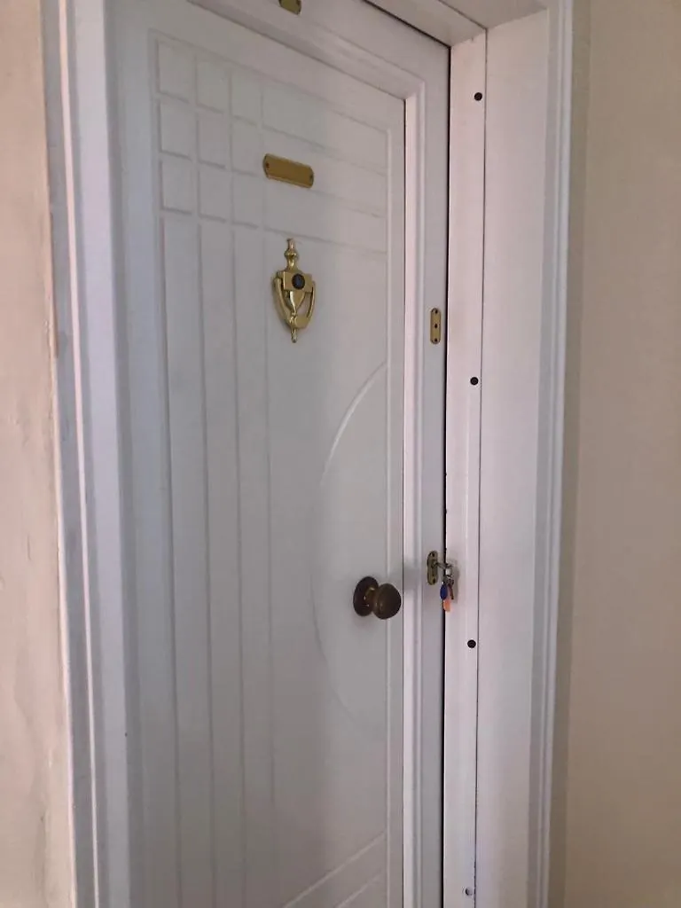 Antalya Kaleici Studio Uygun Fiyat Mutfakli Daire Apartment